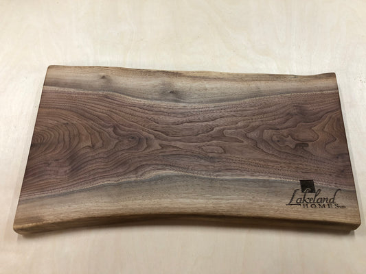 Black walnut charcuterie board with up to a 5" x 2" engraving